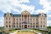hotel_img
